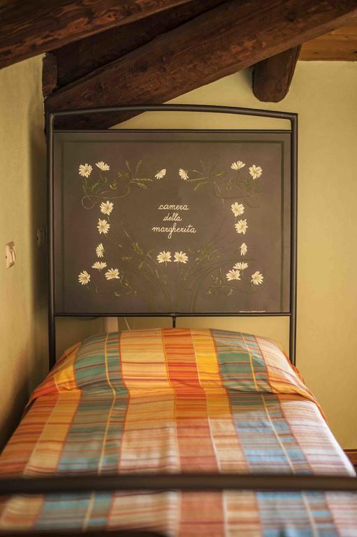 Azienda Agrituristica Alcastle Montabone Εξωτερικό φωτογραφία