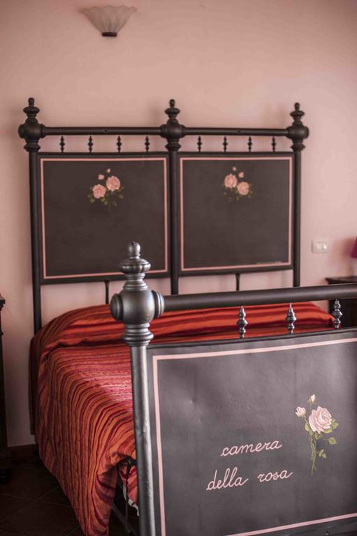 Azienda Agrituristica Alcastle Montabone Εξωτερικό φωτογραφία