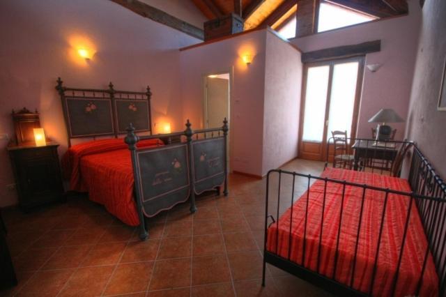 Azienda Agrituristica Alcastle Montabone Δωμάτιο φωτογραφία